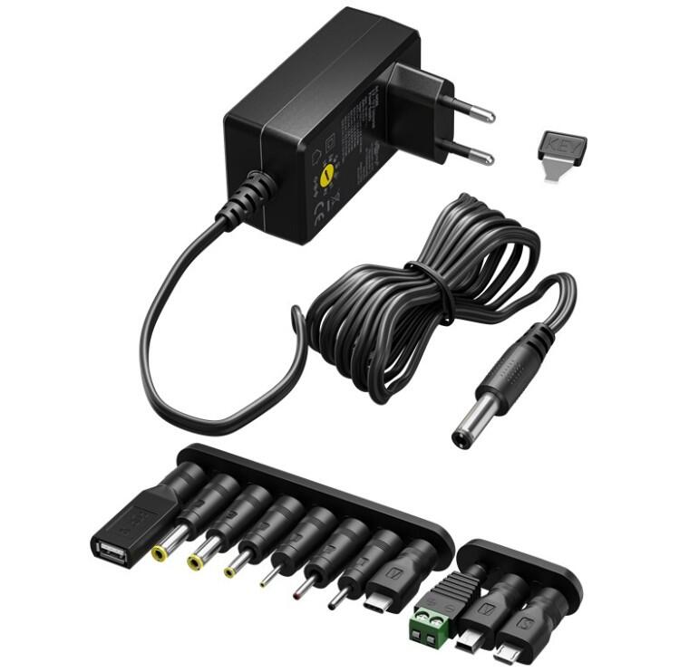 Univerzalni adapter AC/DC  3-12V, 600mA