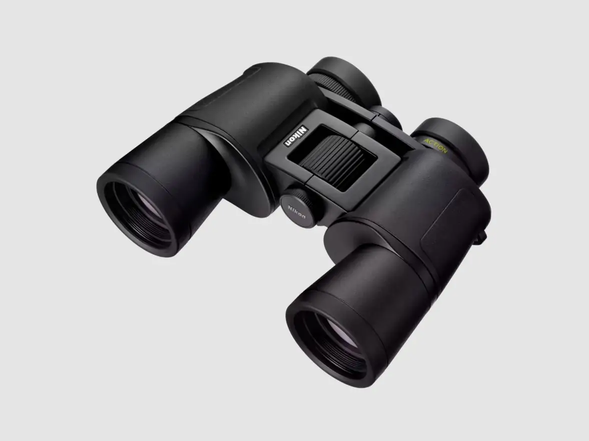 Dalekozor NIKON Action 8x42